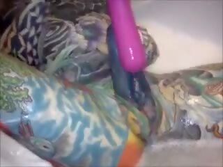 Salope may organong reproduktibong pambabae at panlalake dildo, Libre Libre may organong reproduktibong pambabae at panlalake malaswa video klip | xhamster
