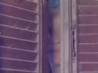 Idonikes diastrofes: Libre grown xxx video video b8