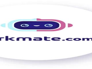 יפה חתיכה מאונן ב שולחן כתיבה ו - cums ב jerkmate.