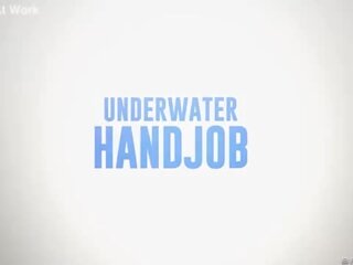 Dưới nước handjob - leila lewis &sol; brazzers &sol; sông đầy đủ từ www&period;zzfull&period;com&sol;water