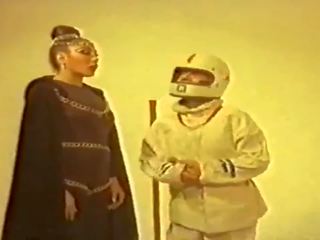 Astronot fehmi: безплатно ретро hd мръсен филм клипс 64