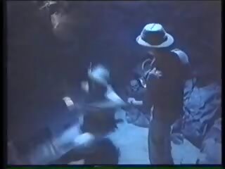 阿拉伯 nights(1993)