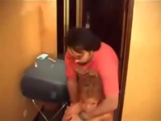 Stravagante festa tempo con il nano, gratis xxx clip 65