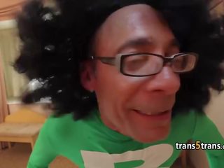 Траверси hotty се забавлявахме на лицето празнене