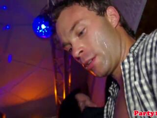 Ekte festing amatør suger pecker