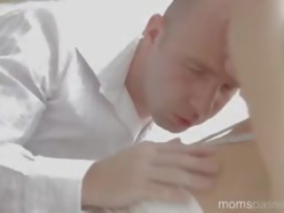 Mert ezt long-legged szőke bevállalós anyuka romantikus van mindig óta