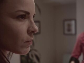 Mommy's lassie - Dana DeArmond, Jade Nile, Adriana Chechik