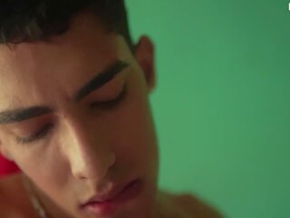 I meet my ex classmate and we end up sikiş passionately - niputanisantaclub