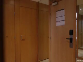Foxy 俄 摩洛伊斯兰解放阵线 realtor alysa 间隙 gat 得到 她的 混蛋 插 由 一 大 cocked colleague