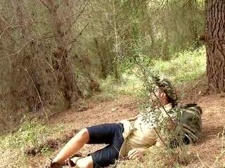 Buddy scout होती हे बहकाया को बकवास द्वारा ब्लॅक महिला warrior: फ्रेंच मिलिटरी अडल्ट वीडियो