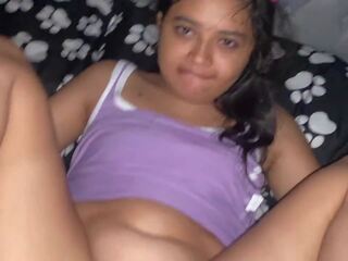 My Cousin Realizes that I Masturbate Next to Her and I Can't Believe Her Reaction