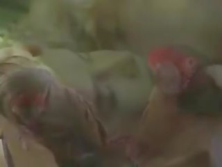 من الحب إلى جنس: حر بيكيني بالغ قصاصة قصاصة d3