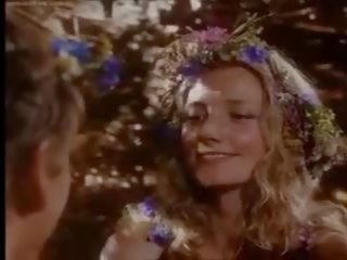Školačka chatterley - zahrada na ráj, volný pohlaví film 56