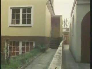 주사위 wilden lueste meiner schulfreundinnen 1984: 독일의 더러운 비디오 로 가슴 구멍