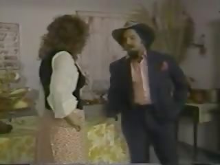 Sedikit merah menunggangi kap 1988, gratis menunggangi xxx dewasa film video film 63
