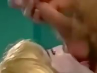 공공의 워드: 무료 공공의 관 섹스 비디오 vid f7