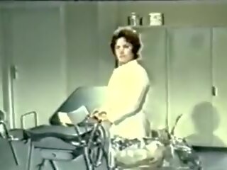 女孩 在 该 gynecologist, 自由 xxx 女孩 管 x 额定 电影 节目 14 | 超碰在线视频