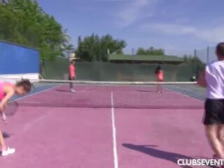 Tenis: hd adulte agrafe film vidéo f3