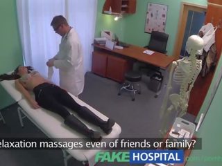 Fakehospital pavēlniece ar slepkava ķermenis noķerti par kamera iegūšana fucked