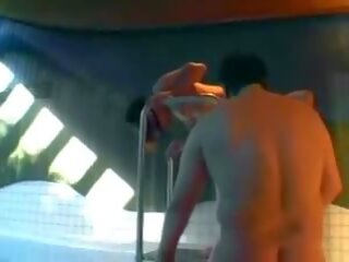 Dy nxehtë në trot zonjat nga germany duke fucked në the spa: demode amatore i rritur kapëse