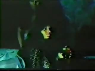 Esclavos en cages (1972)