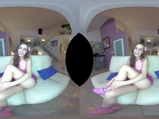 Pleated 미니 스커트 에 에이 비탄 vr 개의 스타일 단 정치 못한 여자: 트리플 엑스 클립 3d | xhamster