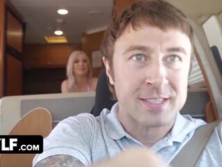 We're the Taylors part II on the Road Feat Kenzie Taylor & Gal Ritchie - Mylf