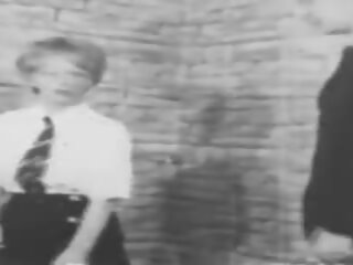 Удачливий вчитель: пародія мінет ххх відео
