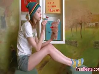 巨乳 免費 貝婭塔 吸吮 lollypop