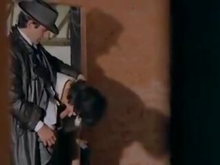 Francia klasszikus trench-coat
