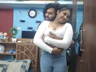 Malayali pasangan swell seks dengan malayalam kotor berbicara mallu pasangan seksi seks vaishnavy dan sharun raj seksi seks mallu pasangan seks