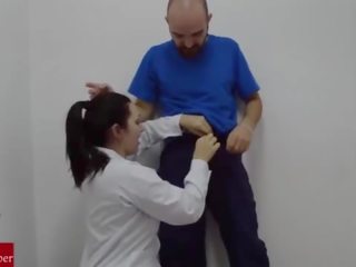 ل شاب ممرضة تمتص ال hospitalâ´s بارع في كل الصنع قضيب و مسجل it.raf070