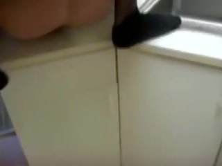 Oversexed вулиця дівчина з пірсинг манда отримує creampied по a біб
