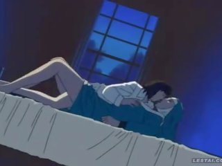 Άτακτος/η hentai καλόγρια κραυγές wildly όταν αυτήν υγρός παρθένα μουνί είναι έγλειψε και αναρροφάται