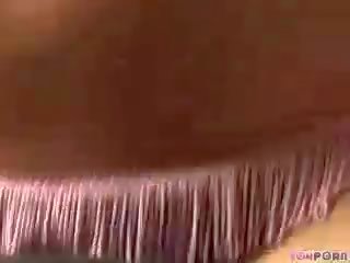 মিয়া produces তাঁহাকে কাম মধ্যে তার প্যান্ট