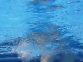 水下 幻想 的 褐髮女郎 女人