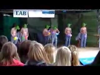 E lagur t-shirt konkurs në shkollë