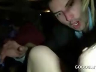 Тийн nymphos пиене в лимузина ганг банг