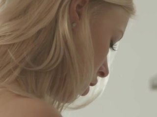 すごい 突合せ x 定格の 映画 で ザ· 朝