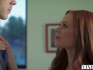 Μέγαιρα ella hughes begs να είναι δεμένα επάνω και dominated