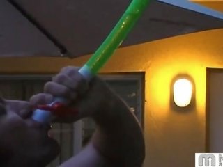 パーティー 以上 ここに パーティー 以上 そこ パーティー 上の ザ· ダンス フロア 移動 ザ· パーティー オフ ザ· フロア と 与える あなたの 女の子 a ラップ ダンス そこ 可能性がある しない ある 任意の セックス クリップ 映画 で ザ· champaign 部屋 しかし この ain t あなたの ローカル ストリップ クラブ この ある a 家 パーティー そう tune で と 見る