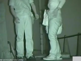 爱 事 在 公 公园