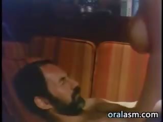Satie šachta na a jachta klasické