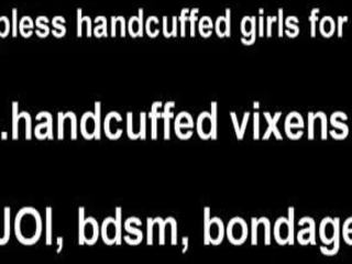 Предприеме край тези handcuffs надясно чукане сега джой: hd възрастен клипс 71