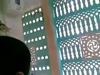 India apaan di saree pakaian di te.