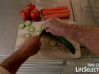 Chef 잤어요 hige 가슴 아가씨 에 부엌.